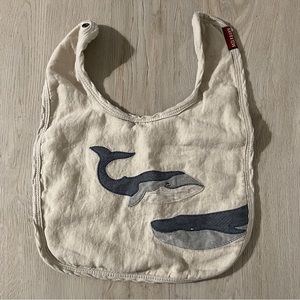 Milkbarn Bib